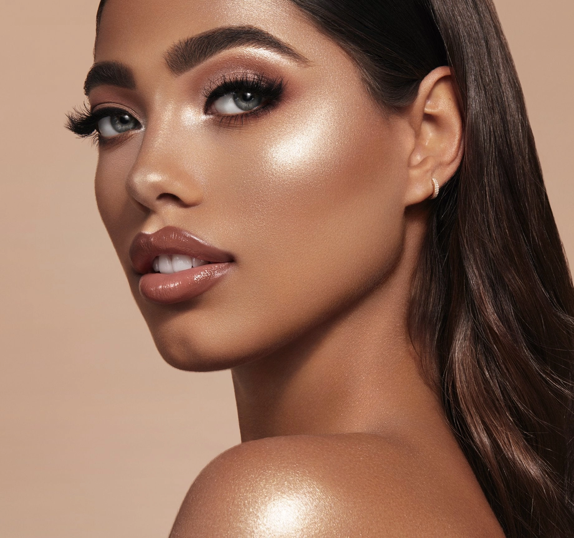 LIGHT LOOSE Competitive pricing HIGHLIGHTER BEAMING - Short-term offer BOMB